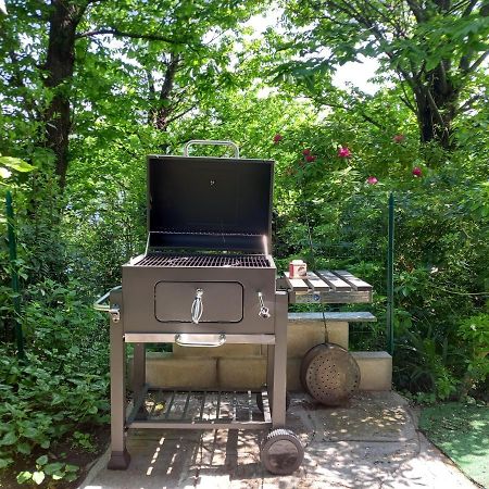 Casa Vacanze Tana Della Volpe Ispra Εξωτερικό φωτογραφία