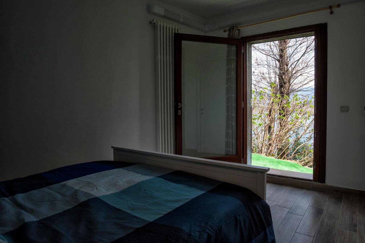 Casa Vacanze Tana Della Volpe Ispra Εξωτερικό φωτογραφία